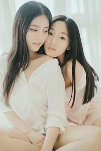 殴美美白老妇大BBOOSS